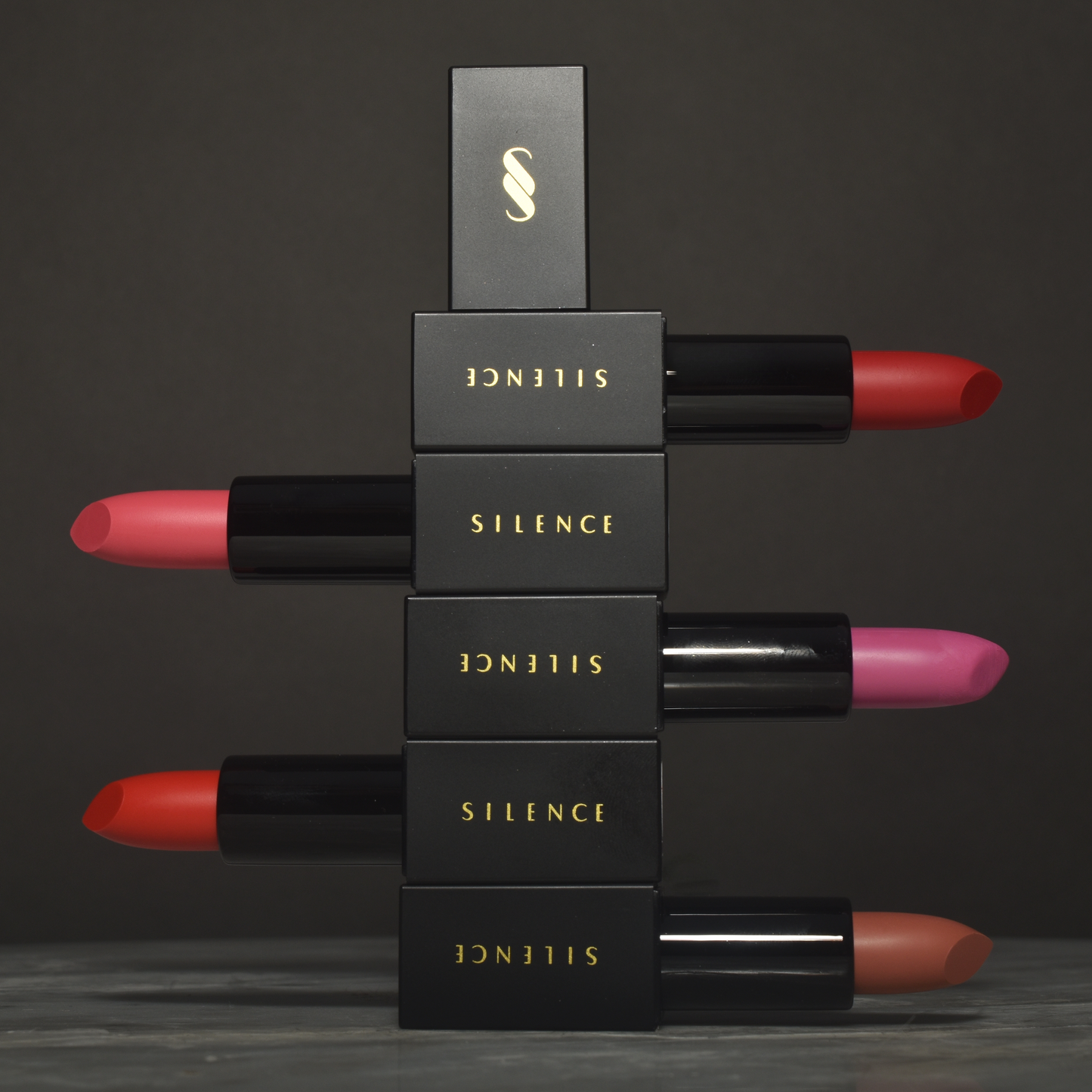 Kit: The Velvet Collection (5 lipsticks)